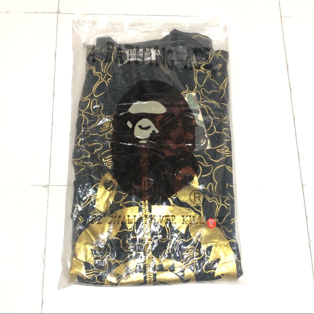Bape Style Graphic T-Shirt - Picture 8 of 8